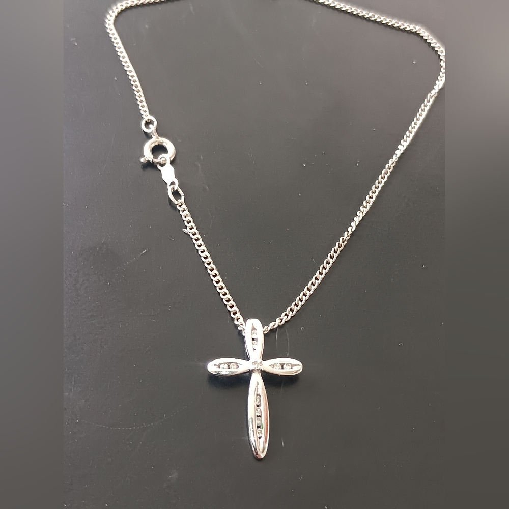 Sterling & 10 Natural Diamond Cross